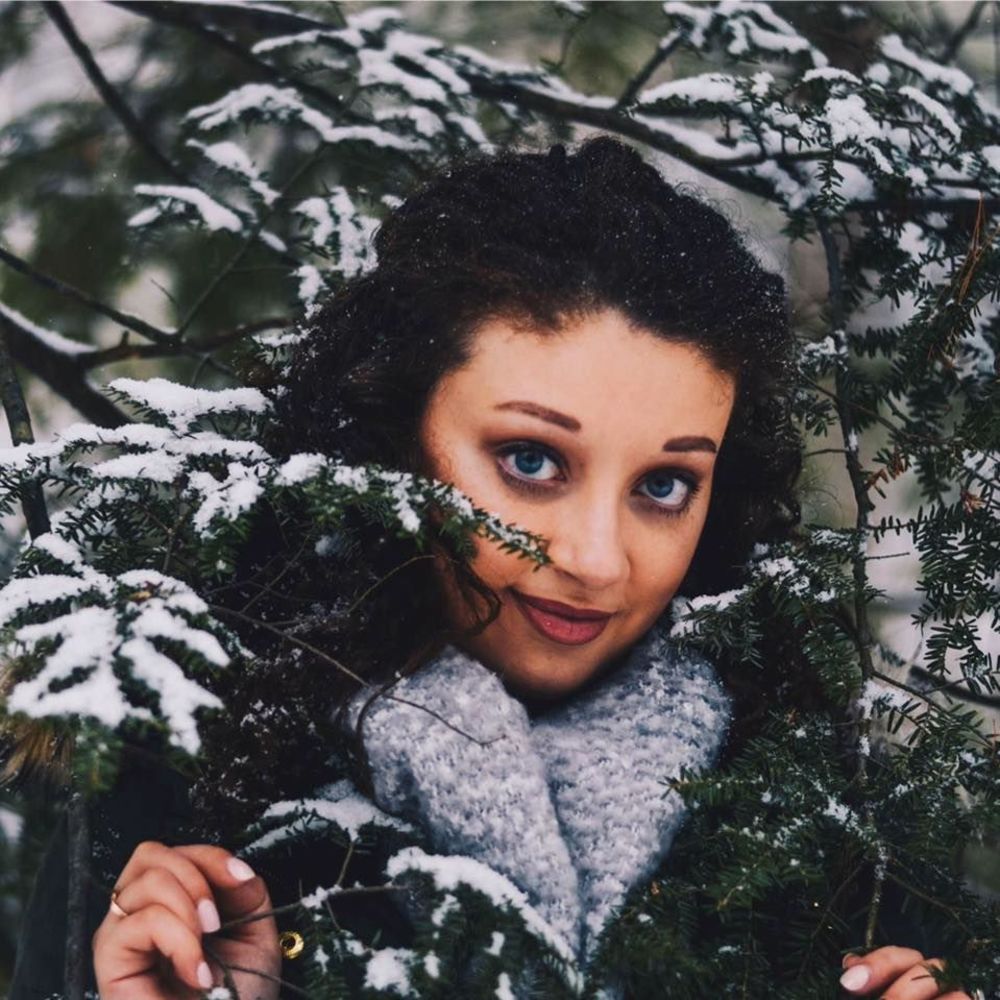 Meet your Posher, Felicia